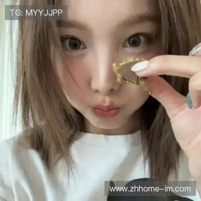 邹朵千